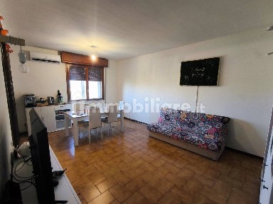 Stanghella, Via Nazionale, 27
