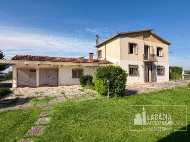 Villa unifamiliare via Zelo 1442, Ceneselli