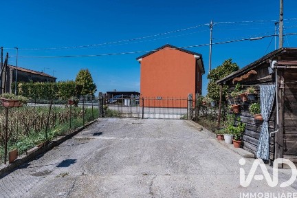 Villa bifamiliare Strada Cavedon, Centro, Adria