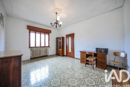 Gaiba, Via Provinciale, 15