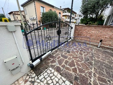 Villa unifamiliare via Pietro Micca, Rovigo Est, Rovigo