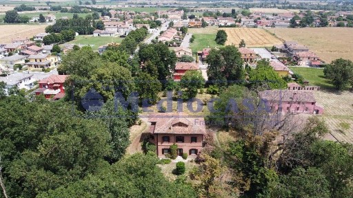 Villa unifamiliare via 43 Martiri, Centro, Villamarzana
