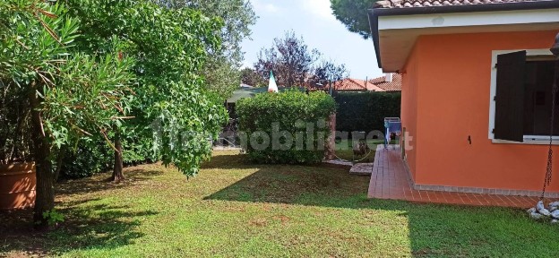 Villa unifamiliare viale Toni Gardin, Isola Albarella, Rosolina