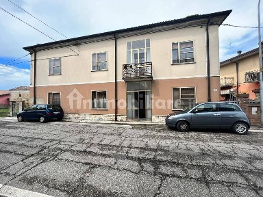 Villa unifamiliare via Roma, Centro, Taglio di Po