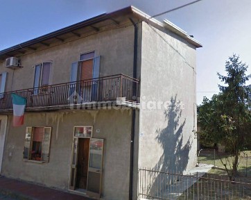 Villa all'asta via Trento, Porto Viro