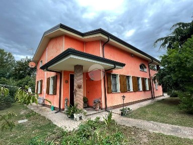 Villa unifamiliare via Enrico Toti, Vallone, Canaro