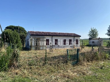 Villa unifamiliare via Romea 202, Rivà, Ariano nel Polesine