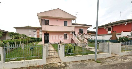 Villa unifamiliare Borgo Collegno 13, Centro, Porto Viro