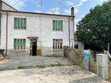 Villa bifamiliare via Portesin 14, Centro, Porto Viro