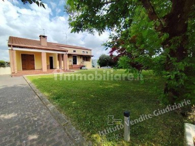 Villa all'asta Loc. Cà Mignola Bassa 4, Lendinara
