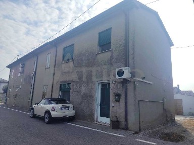 Villa bifamiliare via Filippo Turati RO, Centro, Villadose