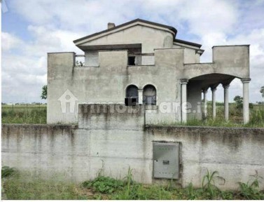 Villa all'asta via Giacomo Leopardi, Snc, Giacciano con Baruchella