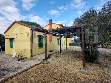 Villa bifamiliare, buono stato, 85 m², Ariano nel Polesine