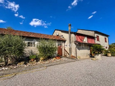 Villa unifamiliare, ottimo stato, 440 m², Centro, Badia Polesine