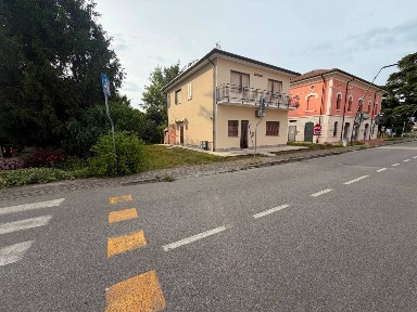 Villa unifamiliare, buono stato, 220 m², Centro, Canaro