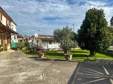 Villa bifamiliare, buono stato, 130 m², Adria