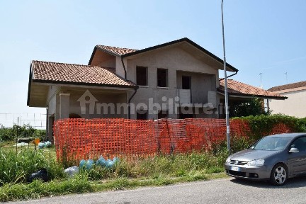 Porto Viro, Corso Risorgimento, 37/A