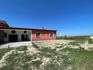 Villa bifamiliare, ottimo stato, 81 m², Porto Viro