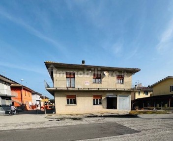 Villa unifamiliare via Cesare Pavese, Tolle, Porto Tolle