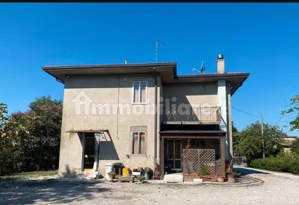 Villa unifamiliare via Mantovani, Ariano nel Polesine