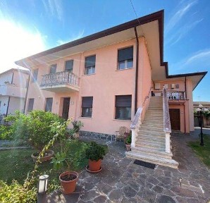Adria, Via Dante Alighieri 3