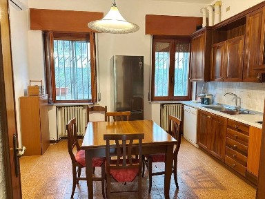 Verona, Borgo Roma, Via Bengasi, 34