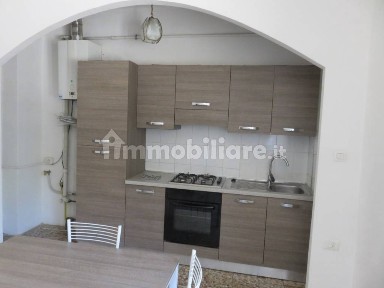 Verona, Zona Fiera, Via Giovacchino Bellezza, 2