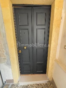 Quadrilocale via Santa Maria in Organo 22, Veronetta, Verona