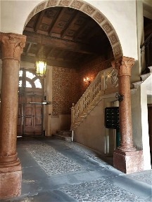 Bilocale via Leoncino, Centro Storico, Verona
