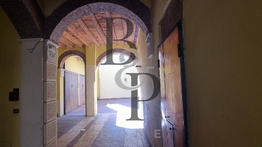 Trilocale primo piano, San Zeno, Verona