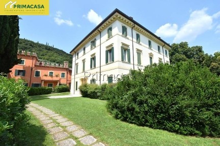 Monolocale via Castelberto 36, Quinto, Verona