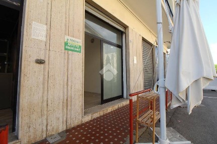 Magazzino - Deposito in Affitto