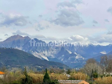 Trilocale via della Repubblica 24, Marinella, Sarzana