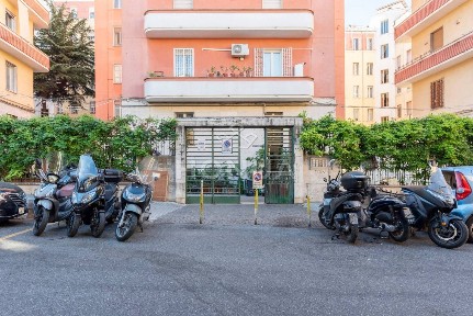 Trilocale via Massimo Stanzione 18, Vomero, Napoli
