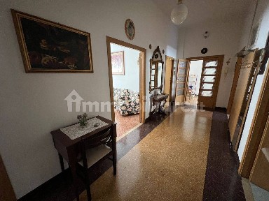 Pesaro, Centro Storico, Piazzale 1 Maggio