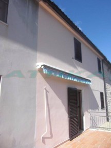 Villa a schiera frazione Cartoceto, Pergola