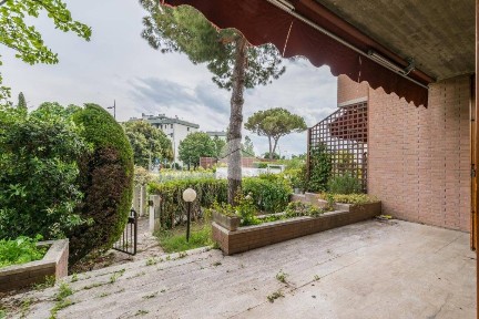 Fano, Poderino - Trave, Via C. Alvaro, 17