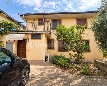 Casa indipendente all'asta via Casal dei Lupi 3, Maenza