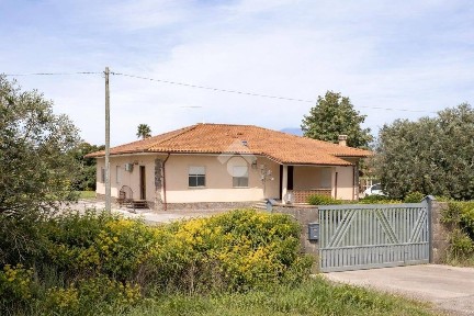 Terratetto unifamiliare via Migliara 54 sx 267, Pontinia