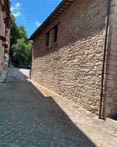 Villetta a schiera all'asta via Guglielmo Marconi 1, Piobbico