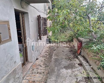 Villa a schiera via Strada Mondolfo, San Costanzo