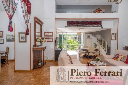 Appartamento salita Pontecorvo 22, Monte Santo, Napoli