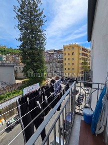 Bilocale via Consalvo, Fuorigrotta, Napoli