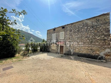 Terratetto unifamiliare via delle Querce 14, Centro, Fondi