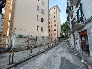 Appartamento via Francesco Paolo Michetti, Vomero, Napoli