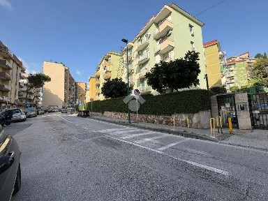 Quadrilocale via consalvo 150, Fuorigrotta, Napoli