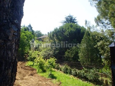 Terratetto unifamiliare 160 m², buono stato, Centro, Rocca Massima