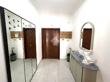 Appartamento via Amendola 2, Portici