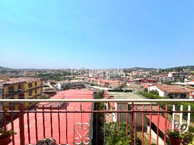 Trilocale Strada Comunale Pianura Marano, Pianura, Napoli