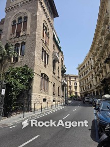 Monolocale via del Parco Margherita, 49, Chiaia, Napoli